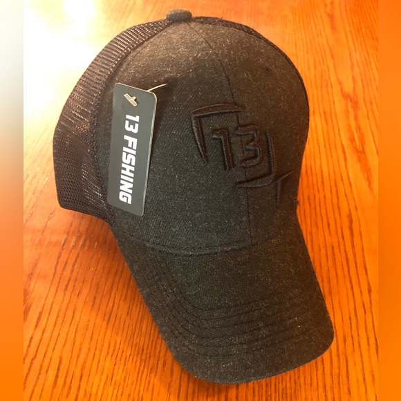 13 FISHING Men's Curved Brim Snapback - Picture 5 of 6